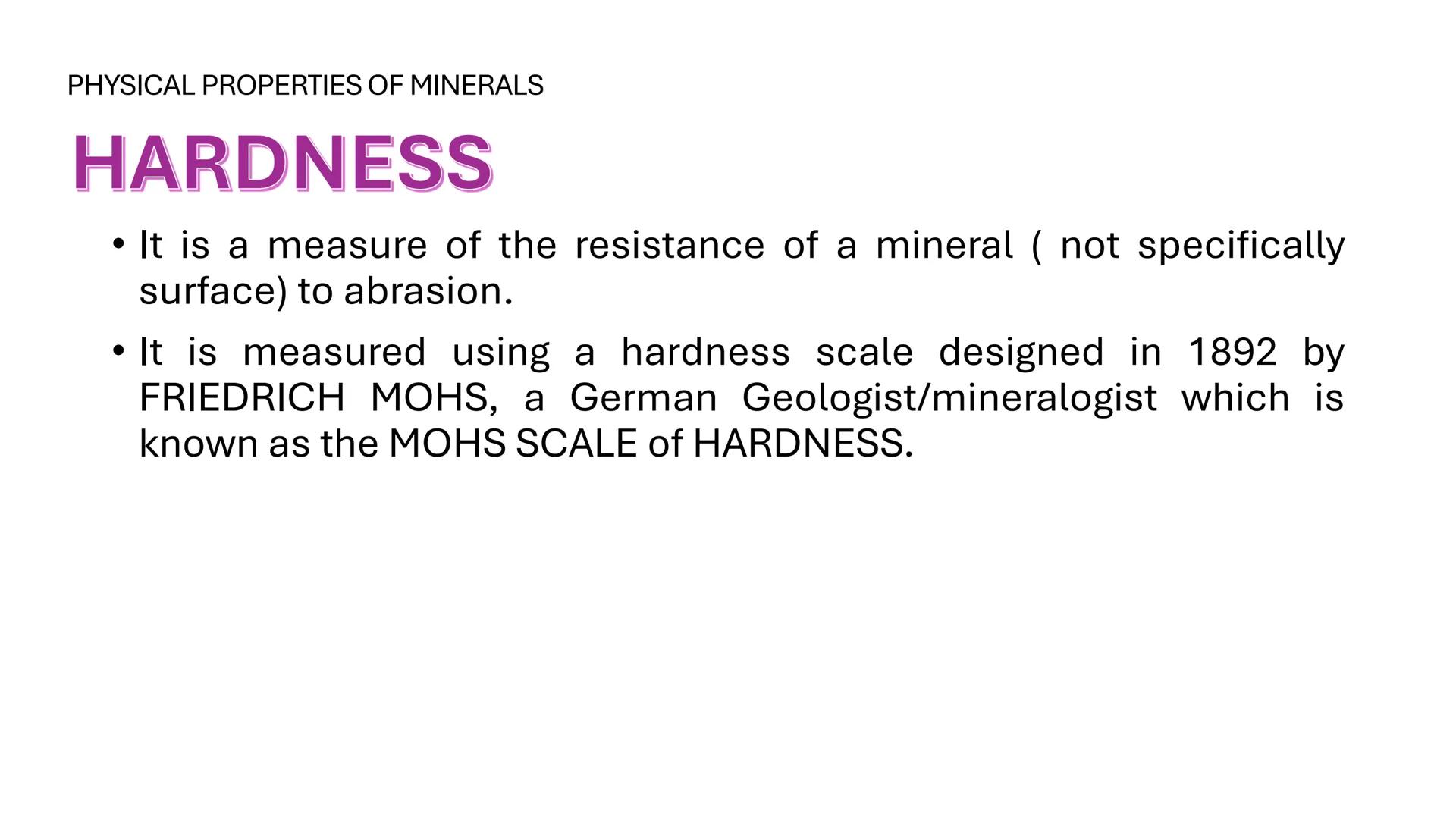 # ROCKS AND MINERALS WHAT ARE THEIR DIFFERENCES?
ROCKS
MINERALS
&GEMS
The definitive visual catalog
of the treasure beneath your feet
1,000