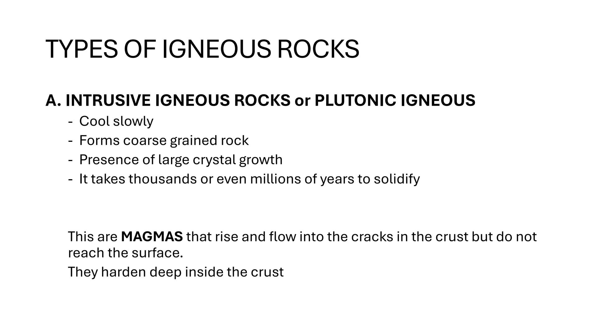 # ROCKS AND MINERALS WHAT ARE THEIR DIFFERENCES?
ROCKS
MINERALS
&GEMS
The definitive visual catalog
of the treasure beneath your feet
1,000